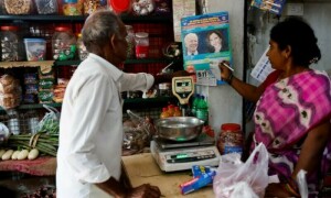 بھارت : کملا ہیرس کے آبائی گاؤں میں فتح کے لیے خصوصی دعائیں