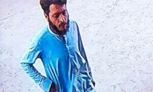 کراچی میں سکیورٹی گارڈ کی فائرنگ سے 2 چینی باشندے زخمی