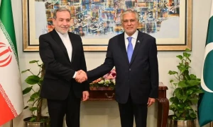 Iran has right to &lsquo;legitimate defence&rsquo;, says FM after Israel strikes