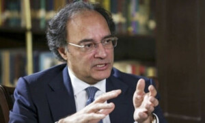 اب کوئی بھی ملک ڈیپازٹ اور قرض رول اوور کرنے کو تیار نہیں ہے، وزیر خزانہ