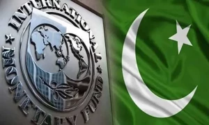 آئی ایم ایف وفد پاکستان پہنچ گیا، معاشی اہداف سے متعلق بریفنگ