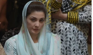 مریم نواز گلے کے کینسر میں مبتلا؟ خبریں زور پکڑنے لگیں