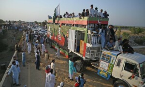 24 نومبر کو پی ٹی آئی احتجاج کیلئے خصوصی کنٹینر تیار، ساؤنڈ سسٹم نصب
