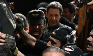 راولپنڈی پولیس نے عمران خان کو ایک اور دہشتگردی کے مقدمے میں گرفتار کرلیا