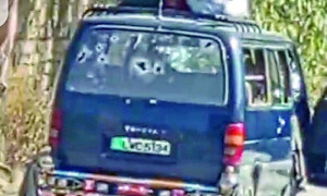 کرم میں 14 کلومیٹر کے علاقے میں فائرنگ ہوتی رہی، پہلے اہلکاروں پھر مسافروں کو نشانہ بنایا گیا