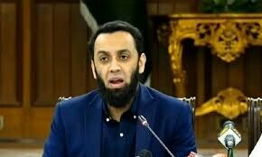 لگتا ہے بشریٰ بی بی کو وزیراعلیٰ کے پی ہاؤس سے نکال دیا جائے گا، عطا تارڑ