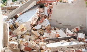 لنڈی کوتل: بوسیدہ مکان کی چھت گرنے سے 5 افراد جاں بحق