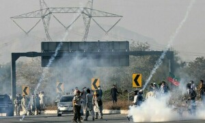 پی ٹی آئی احتجاج، پختونخوا پولیس کے پاس آنسو گیس شیلز کے اسٹاک کی تفصیلات