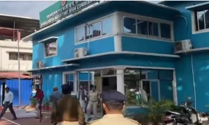 بھارت میں بنگلہ دیش کے سفارتی مشن پر حملہ