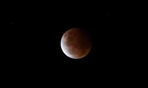 Full moon to reach &lsquo;lunar standstill&rsquo;