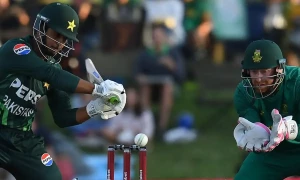 Pakistan beat South Africa in nail-biting first ODI of three-match series