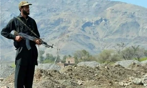 کرم میں 77ویں روز بھی راستے بند، ہیلی کاپٹر پر ادویات پہنچا دی گئیں