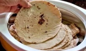 باسی روٹی تمام عمر کے افراد کیلئے بہترین ناشتہ کیوں ہے؟