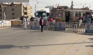 پاراچنار صورتحال پر دھرنے، کراچی کی کونسی سڑکیں کھلی ہیں؟