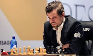 Magnus Carlsen announces return to chess championships after dress code scandal
