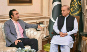فیصلوں میں اعتماد میں نہ لیے جانے پر پیپلز پارٹی کی پھر حکومتی اتحاد سے علیحدگی کی دھمکی