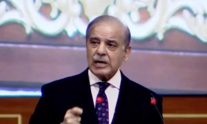 لڑکیوں کی تعلیم وقت کا بڑا چیلنج، مسلم ممالک کو بڑے پیمانے پر کام کرنا ہوگا، وزیراعظم