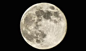 چاند مریخ کو نگلنے والا ہے، نظارہ آنکھوں سے دیکھا جاسکے گا
