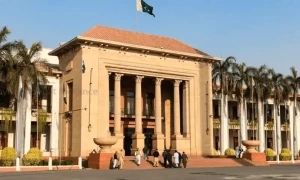 اپوزیشن نے پنجاب اسمبلی اجلاس میں تاخیر کی شکایت کر دی