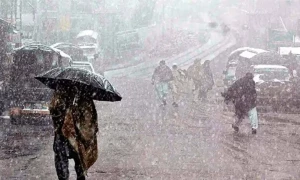 سردیوں کی بارش کی پیش گوئی، برف باری مزید ہوگی