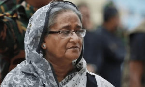 شیخ حسینہ کا جذباتی آڈیو پیغام جاری، خود پر قاتلانہ حملے کا دعویٰ