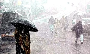 تیاری کرلیں، آئندہ 24 گھنٹوں میں بادل ٹوٹ کر برسنے والے ہیں
