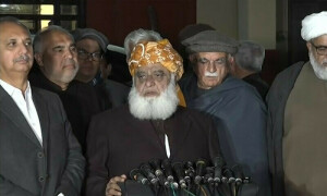 Opposition parties demand new elections immediately