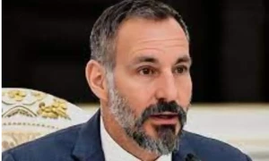 پرنس رحیم آغا خان اسماعیلی کمیونٹی کے 50 ویں امام مقرر