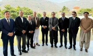 چیف جسٹس سے اپوزیشن رہنماؤں کی ملاقات، پی ٹی آئی نے شکایات کے انبار لگا دیے