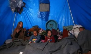 غزہ میں خون جماتی سردی سے 6 نومولودجاں بحق
