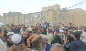 اکوڑہ خٹک میں خودکش دھماکے کی تحقیقات جاری، 50 افراد کے بیانات قلم بند