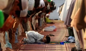 پاکستان میں عیدالفطر پر 9 دن کی چھٹیاں ملنے کا امکان، مگر کیسے؟