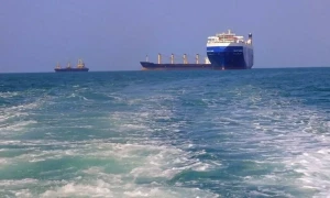 One dead, 180 missing after boats sink off Yemen, Djibouti