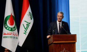 ایران نے پابندیوں سے بچ کر اپنا تیل فروخت کرنے کیلئے کیا چالاکی دکھائی؟