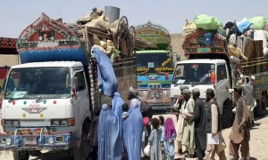 ملک میں غیر قانونی مقیم افغان باشندوں کیخلاف کریک ڈاؤن، اسلام آباد سے متعدد افراد گرفتار، کیمپوں میں منتقل کر دیا گیا