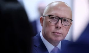 Australia&rsquo;s opposition leader abandons work-from-home ban following backlash