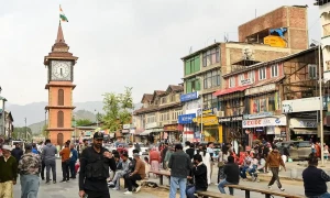 پہلگام واقعے کے بعد بھارت میں کشمیری طلبہ پر زمین تنگ