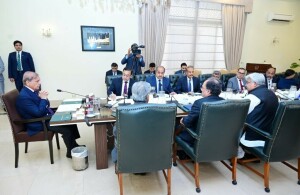 PM directs punitive action against tax evasion, illegal cigarette trading