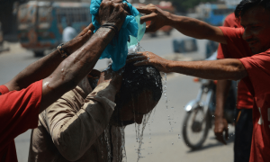 Extreme heat grips southern Pakistan as temperature soars to 48°C