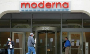 US cancels $590 million contract with Moderna for bird flu shot