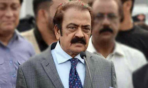 رانا ثنا اللہ نے پی ٹی آئی کو قومی ایشو پر مذاکرات کی دعوت دے دی