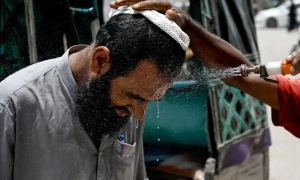 ملک بھر میں گرمی کی شدید لہر، پارہ 50 ڈگری تک پہنچ گیا