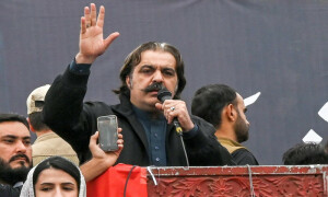 اب ہم پرامن نہیں رہیں گے، ڈنڈا مارو گے تو ڈنڈا ماریں گے، علی امین گنڈاپور