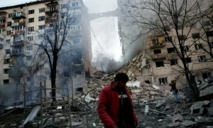 Russia attacks Kyiv with waves of drones, missiles