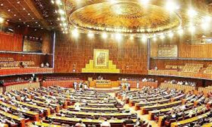 اسپیکر قومی اسمبلی کا کفایت شعاری کا مظاہرہ، 3 ارب واپس قومی خزانے میں جمع
