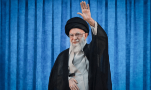 ایرانی سپریم لیڈر کس کی حفاظت میں ہیں؟ پاسداران انقلاب کو بھی ان محافظوں کا نہیں پتا