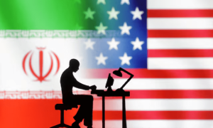 ٹرمپ ایرانی ہیکرز کے نشانے پر، قریبی حلقے کی ای میلز لیک کرنے کی دھمکی
