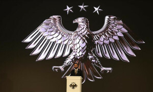 شام کی نئی حکومت نے نیا قومی نشان شاہین متعارف کرادیا