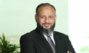 سی ای او کے الیکٹرک مونس علوی کی مدت ملازمت میں توسیع