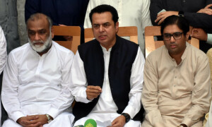 بھارتی پراکسیز کا وہی حال ہوگا جو آپریشن سندور کرنے والے بھارتی جہازوں کا ہوا، طلال چوہدری